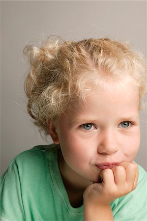 simsearch:600-00795543,k - Portrait of Girl Stockbilder - Premium RF Lizenzfrei, Bildnummer: 600-00864489
