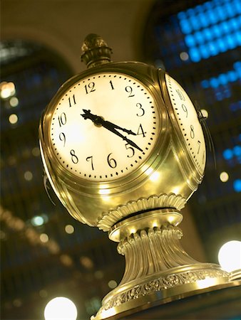 railway station in america - Clock in Grand Central Station, New York City, New York, USA Stock Photo - Premium Royalty-Free, Code: 600-00865271