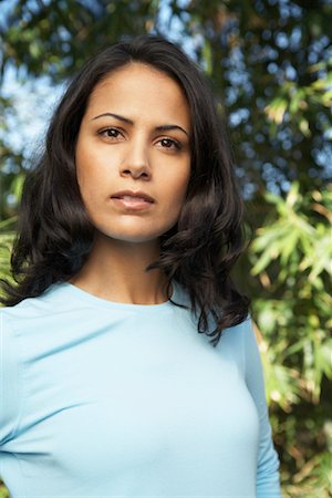 Portrait d'une femme Photographie de stock - Premium Libres de Droits, Code: 600-00917488