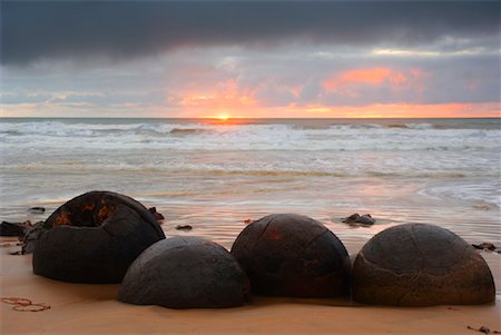 simsearch:600-00917952,k - Moeraki Boulders, Moeraki, Otago, South Island, Nouvelle-Zélande Photographie de stock - Premium Libres de Droits, Code: 600-00917933