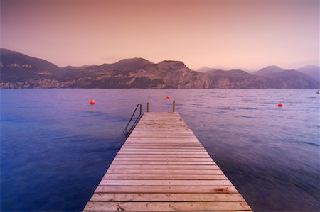 simsearch:700-07810574,k - Dock on Lake, Lago di Garda, Italy Stock Photo - Premium Royalty-Free, Code: 600-00934963
