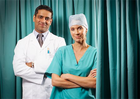 simsearch:600-00918181,k - Porträt von zwei Ärzten Stockbilder - Premium RF Lizenzfrei, Bildnummer: 600-00935069