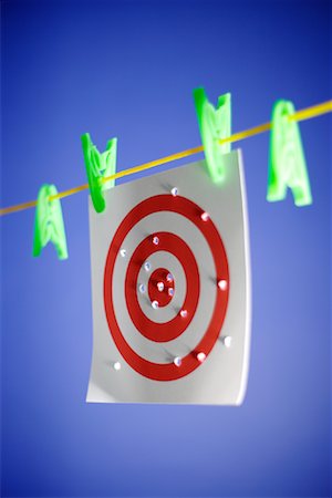 Target on Clothes Line Stock Photo - Premium Royalty-Free, Code: 600-00933888