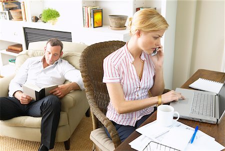 simsearch:600-00933801,k - Couple in Home Office Foto de stock - Sin royalties Premium, Código: 600-00947961