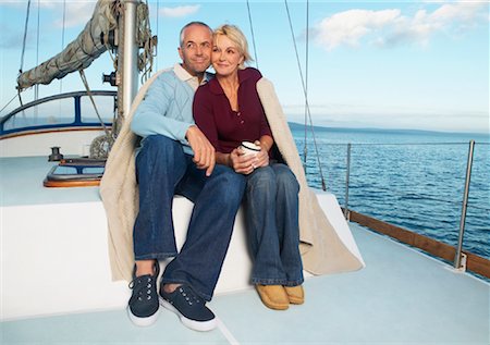simsearch:600-01173429,k - Couple sur Yacht Photographie de stock - Premium Libres de Droits, Code: 600-00948233