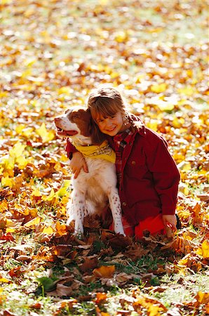 simsearch:700-00795908,k - Girl and Dog Outdoors Photographie de stock - Premium Libres de Droits, Code: 600-00954447