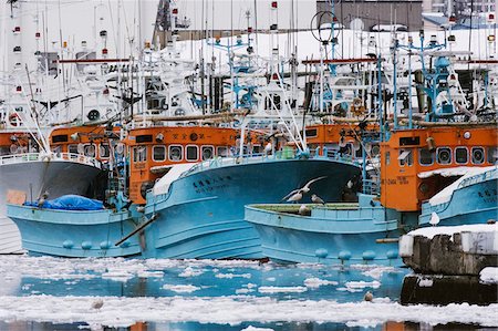 rausu - Aucune propriété sortie bateaux de pêche, Rausu, Hokkaido, Japon Photographie de stock - Premium Libres de Droits, Code: 600-01015206