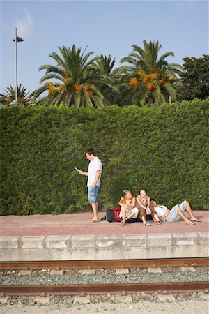 People Waiting for Train Stock Photo - Premium Royalty-Free, Code: 600-01015542