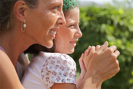 simsearch:700-02231928,k - Mother and Daughter Stock Photo - Premium Royalty-Free, Code: 600-01036649