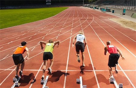 running looking back - Men Starting Race Stock Photo - Premium Royalty-Free, Code: 600-01037077