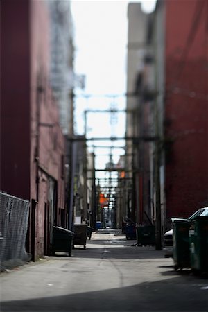 Alley Stock Photo - Premium Royalty-Free, Code: 600-01037292