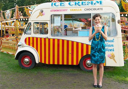 Woman at Carters Steam Fair, England Foto de stock - Sin royalties Premium, Código: 600-01072626