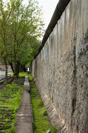 Remnant of Berlin Wall, Berlin, Germany Foto de stock - Sin royalties Premium, Código: 600-01112391