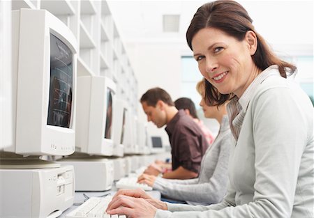 simsearch:600-01112652,k - Woman in Computer Class Stock Photo - Premium Royalty-Free, Code: 600-01112661