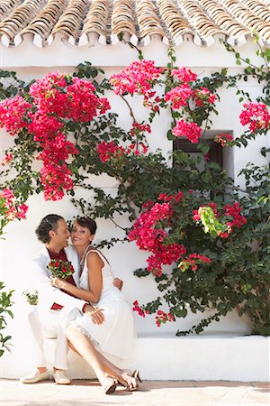 Portrait of Couple Outdoors Stock Photo - Premium Royalty-Free, Code: 600-01112819