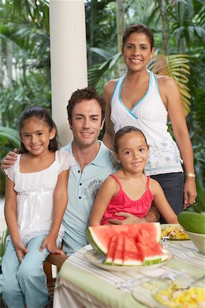 Portrait de famille Photographie de stock - Premium Libres de Droits, Code: 600-01123649