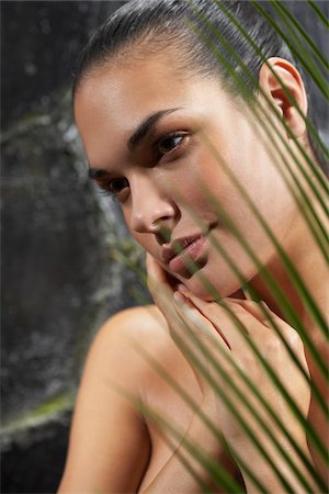 skincare leaf - Portrait of Woman Stock Photo - Premium Royalty-Free, Code: 600-01164228