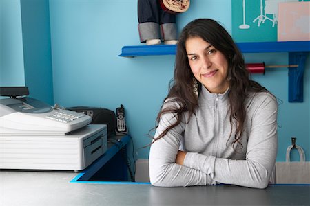 service with smile cashier - Portrait of Store Owner Stock Photo - Premium Royalty-Free, Code: 600-01164310