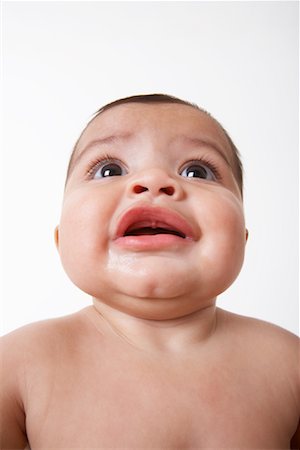 simsearch:600-01172745,k - Portrait of Unhappy Baby Foto de stock - Royalty Free Premium, Número: 600-01172779