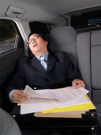 simsearch:600-01173838,k - Businessman Sleeping in Car Foto de stock - Sin royalties Premium, Código: 600-01173840