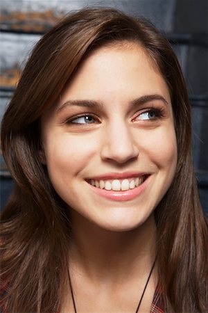 simsearch:600-01275649,k - Portrait of Young Woman Stock Photo - Premium Royalty-Free, Code: 600-01184615