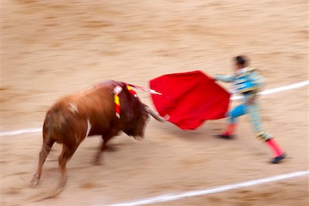 dangerous spanish festival - Bullfight, Las Ventas, Madrid, Spain Stock Photo - Premium Royalty-Free, Code: 600-01183199