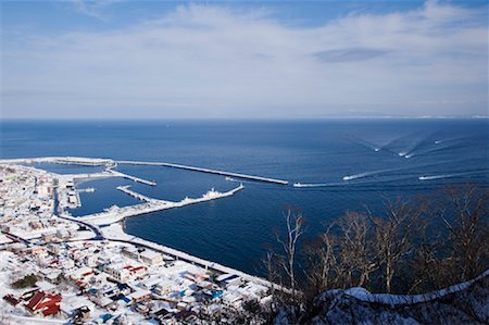 revenir à la maison - Flotte de pêche, Rausu, péninsule de Shiretoko, Hokkaido, Japon Photographie de stock - Premium Libres de Droits, Code: 600-01195732