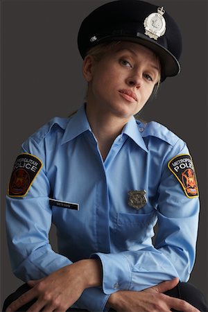 simsearch:632-08227905,k - Portrait of Police Officer Stock Photo - Premium Royalty-Free, Code: 600-01195822