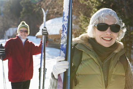 simsearch:600-01235160,k - Portrait of Couple with Skis Stock Photo - Premium Royalty-Free, Code: 600-01235197