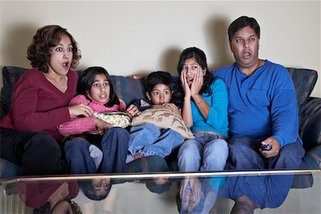 simsearch:700-02376739,k - Family Watching Television Stock Photo - Premium Royalty-Free, Code: 600-01275072