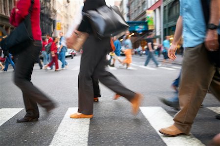 Pedestrians Crossing the Street, Soho, New York, USA Foto de stock - Sin royalties Premium, Código: 600-01276121