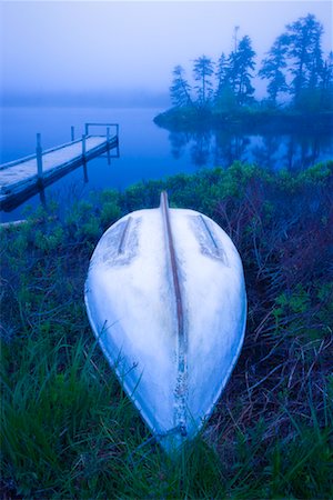 filtrado - Overturned Boat and Pier, Grand Manan Island, New Brunswick, Canada Foto de stock - Sin royalties Premium, Código: 600-01344452