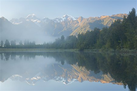 Lake Matheson, Westland, South Island, New Zealand Fotografie stock - Premium Royalty-Free, Codice: 600-01458346