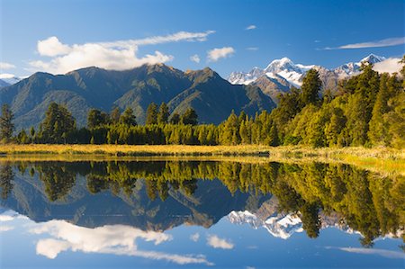 Lake Matheson, Westland, South Island, New Zealand Stock Photo - Premium Royalty-Free, Code: 600-01458347