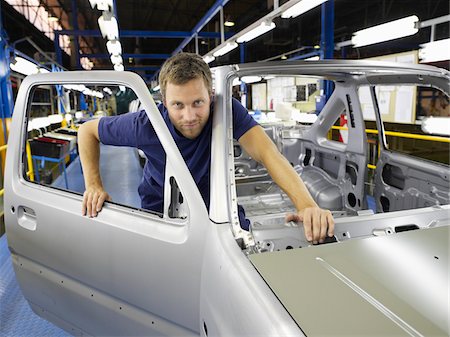 Man Working in Automotive Plant Foto de stock - Sin royalties Premium, Código: 600-01575571