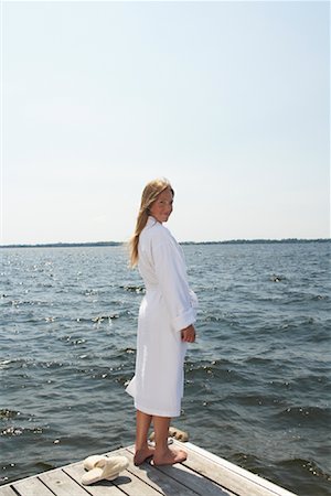 simsearch:600-03195043,k - Woman Standing on Dock Stock Photo - Premium Royalty-Free, Code: 600-01585690