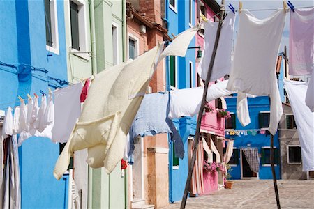 Laundry Hanging Outside, Burano, Venice, Italy Foto de stock - Sin royalties Premium, Código: 600-01587243