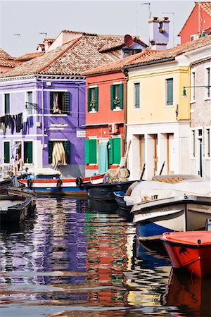 Colorful Houses by Canal, Venice, Veneto, Italy Stock Photo - Premium Royalty-Free, Code: 600-01606481