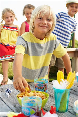 family party friends outside - Children at Birthday Party Stock Photo - Premium Royalty-Free, Code: 600-01614147