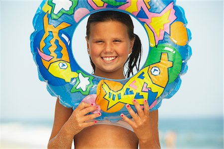 summer holiday frame - Girl on Beach Stock Photo - Premium Royalty-Free, Code: 600-01614213