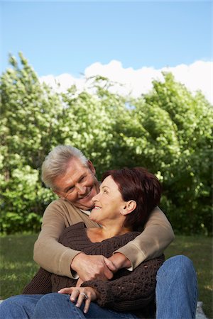 Portrait of Couple Outdoors Stock Photo - Premium Royalty-Free, Code: 600-01614794