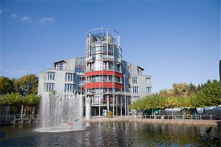 political - City Hall, Kaarst, Germany Stock Photo - Premium Royalty-Free, Code: 600-01617060