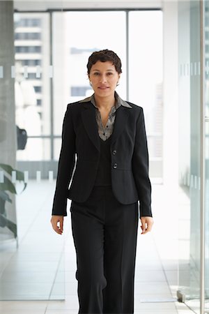 simsearch:700-03814365,k - Portrait of Businesswoman Stock Photo - Premium Royalty-Free, Code: 600-01613969