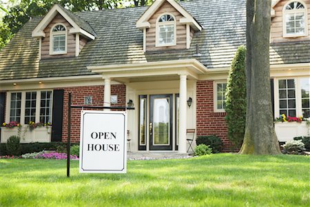 pic of house yard walkway - Open House Sign in Front of Home Stock Photo - Premium Royalty-Free, Code: 600-01644695