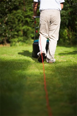 Mowing the Lawn Foto de stock - Sin royalties Premium, Código: 600-01644891