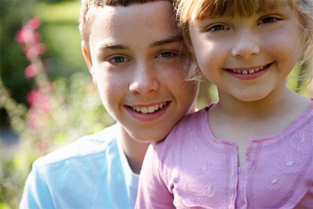 Portrait of Siblings Stock Photo - Premium Royalty-Free, Code: 600-01645167