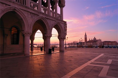 plaza san marcos - Doge's Palace, Venice, Italy Foto de stock - Sin royalties Premium, Código: 600-01694018