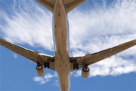 Airplane Landing Foto de stock - Sin royalties Premium, Código: 600-01694069