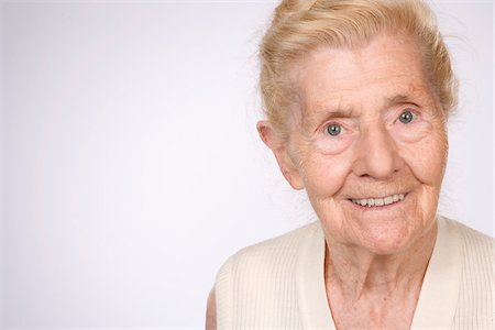 single old woman - Portrait of Woman Stock Photo - Premium Royalty-Free, Code: 600-01694690