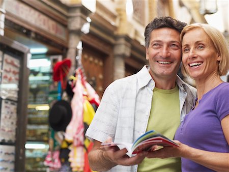 Couple in Granada Fotografie stock - Premium Royalty-Free, Codice: 600-01716780